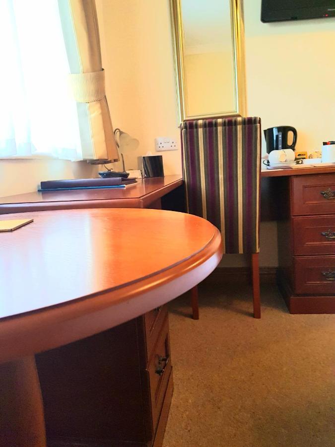 The Chetwynde Hotel 巴罗弗内斯 外观 照片